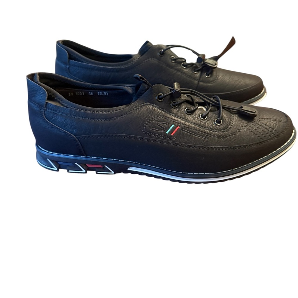 Stylish Black Men's Shoes NEW 12